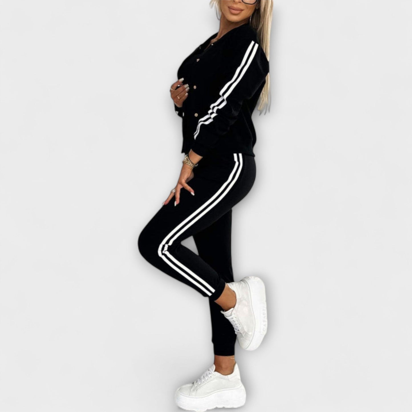 Ruby – Jacket, Waistcoat and Trousers Set