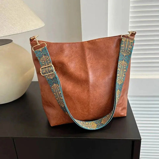 Esther – Vintage Shoulder Bag