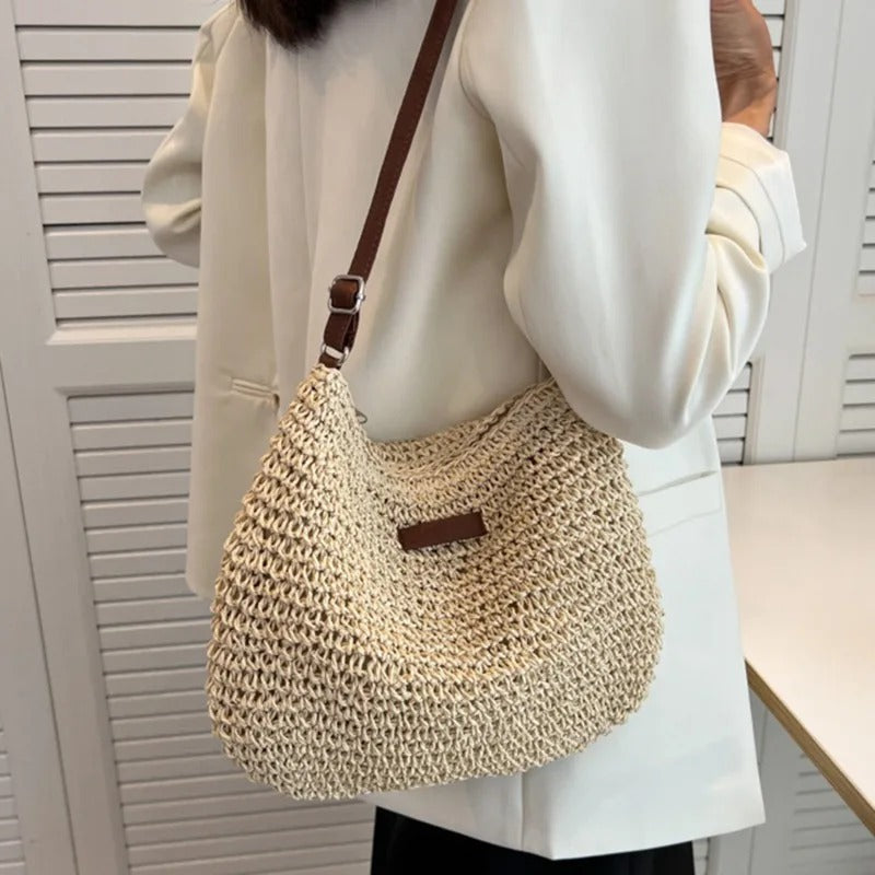 Berry shoulder bag